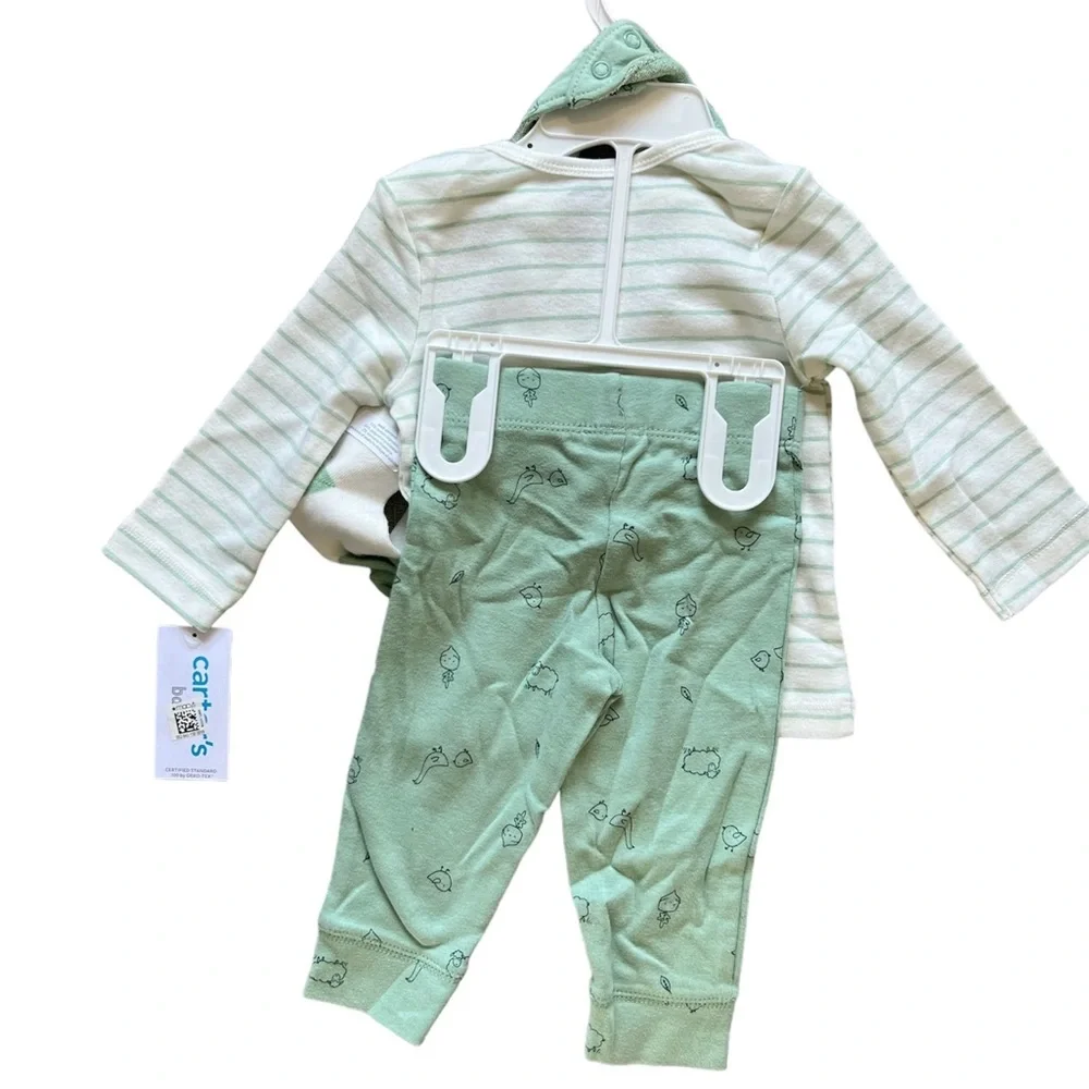Carter’s Baby Boy Tiny and Adorable Green and White Outfit | 6M - Picture 2 of 4